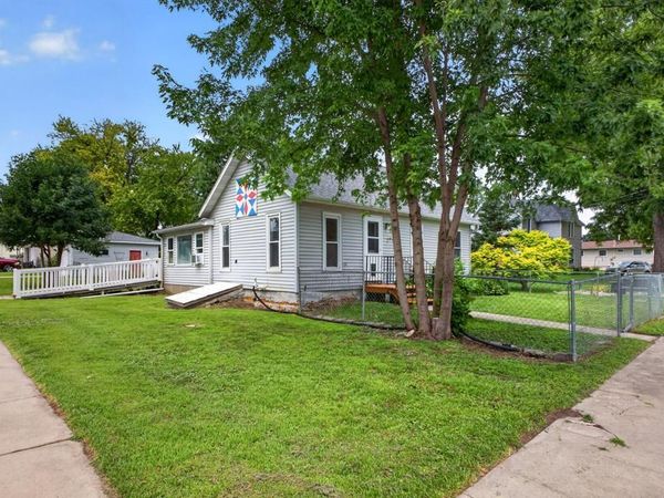 17 2nd Street NE, Kasson, MN 55944