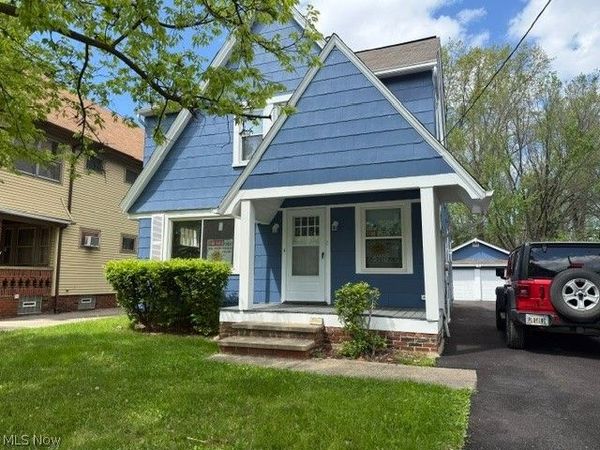 17901 Delavan Avenue , Cleveland, OH 44119