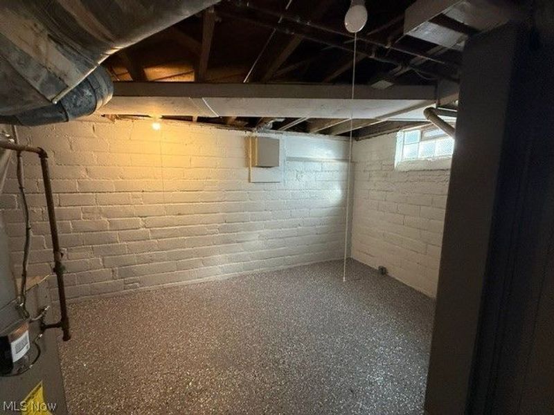 17901 Delavan Avenue, Cleveland, OH 44119 Photo 22