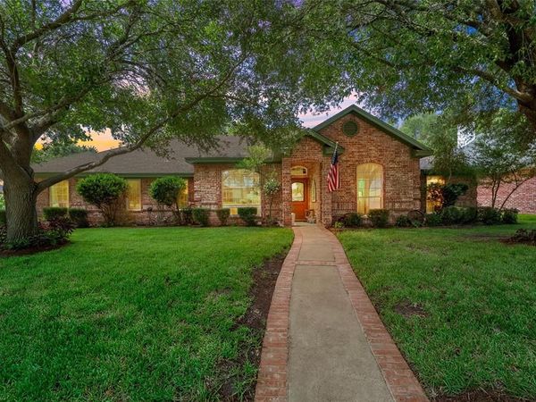 9408 Silverthorn Drive, Waco, TX 76708