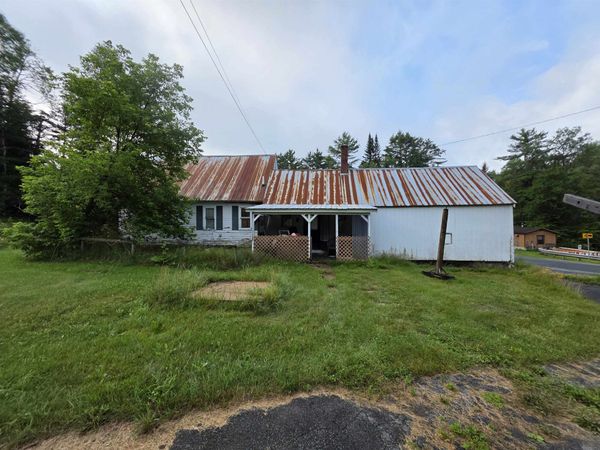 16 Brookside Lane, Lyndon, VT 05851
