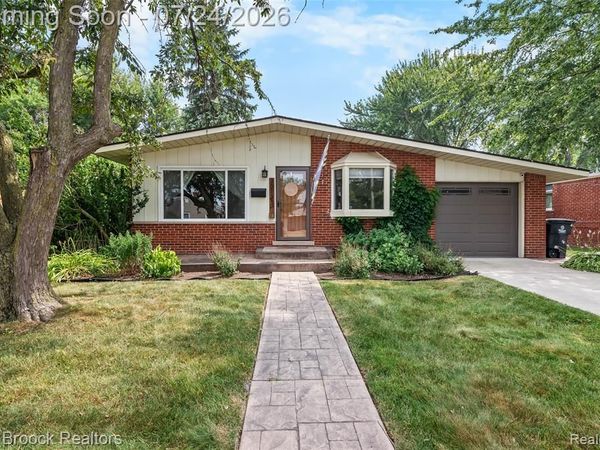 30723 Lonnie Boulevard, Westland, MI 48185