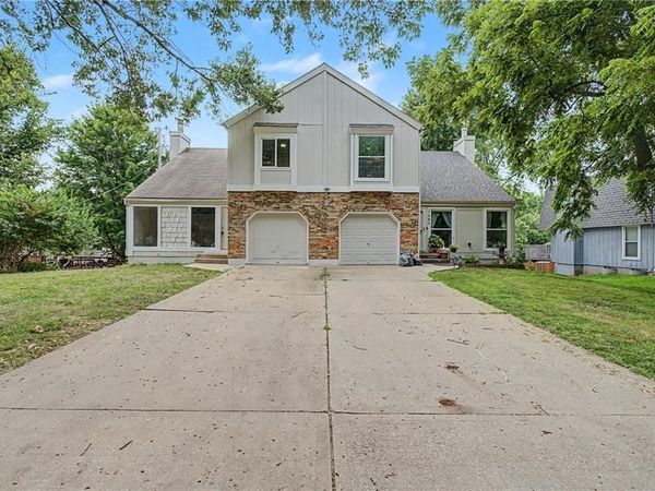 7232 N Askew Avenue, Kansas City, MO 64119