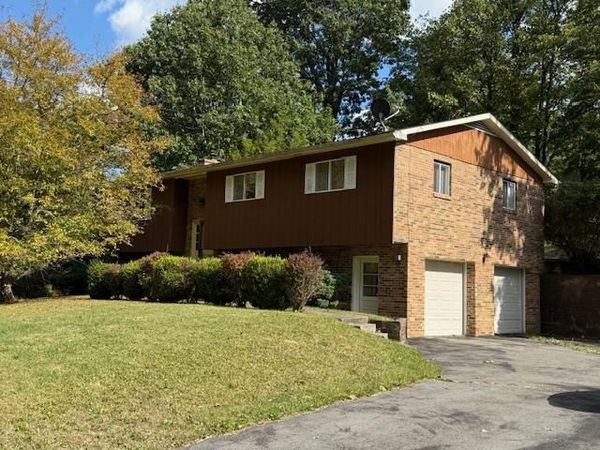 115 Munson Dr., BECKLEY, WV 25801