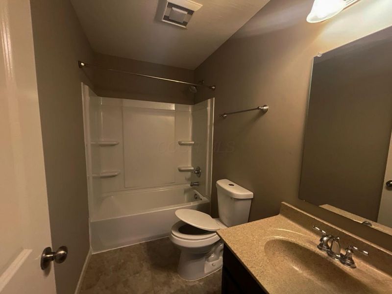 1036 Preble Drive, Blacklick, OH 43004 Photo 13