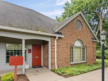 61E Monroe Avenue , Pittsford, NY 14534
