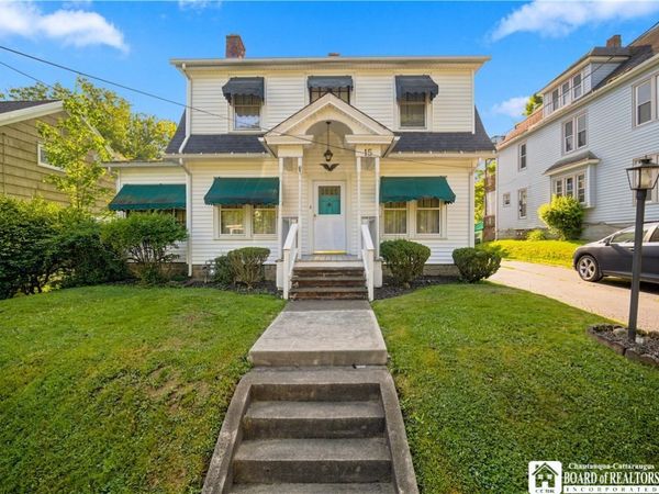 15 Chautauqua Avenue , Jamestown, NY 14701