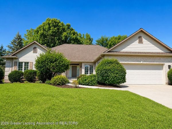 1791 Elk Lane, Okemos, MI 48864