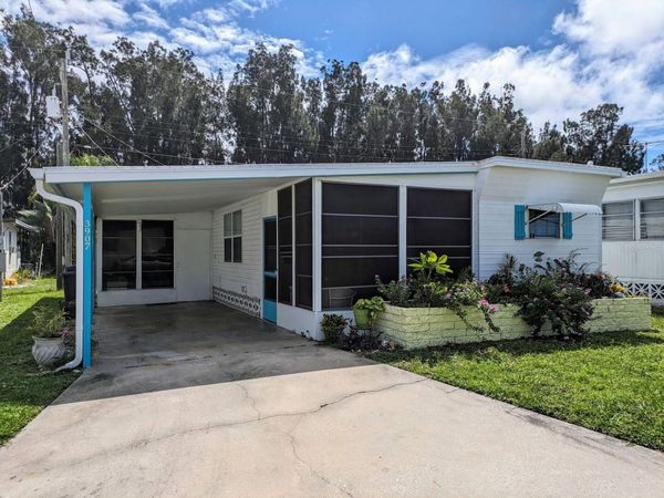 3907 115TH STREET COURT W, BRADENTON, FL 34210