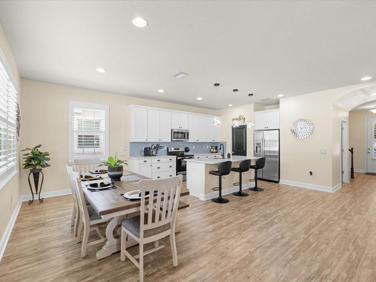 7117 Park Tree Drive, Tampa, FL 33625 Photo