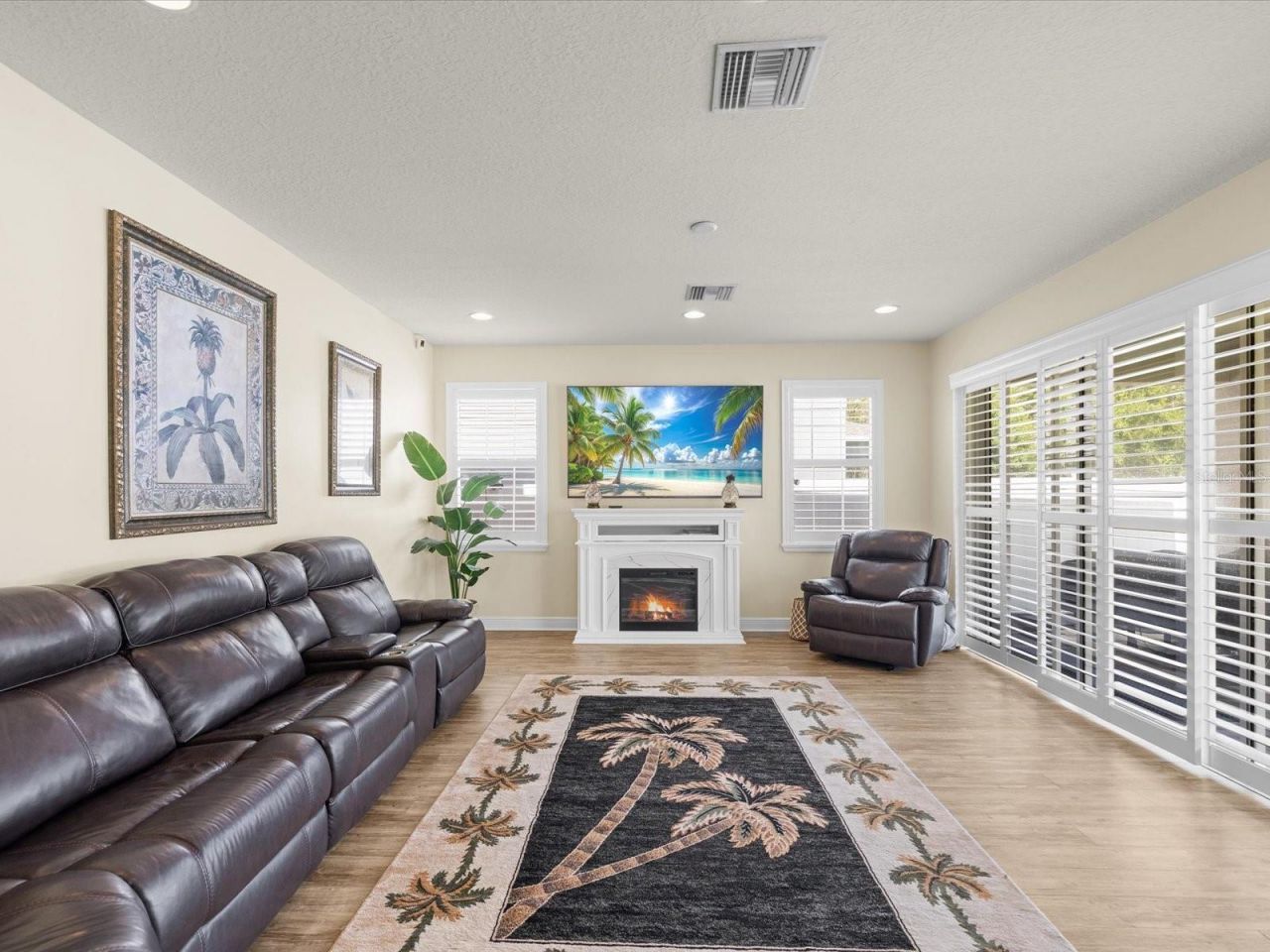7117 Park Tree Drive, Tampa, FL 33625 Photo