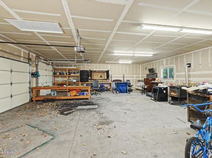 887 Ronald Way, Fallon, NV 89406 Photo