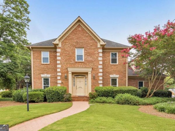 573 N Palisades Circle SE, Marietta, GA 30067