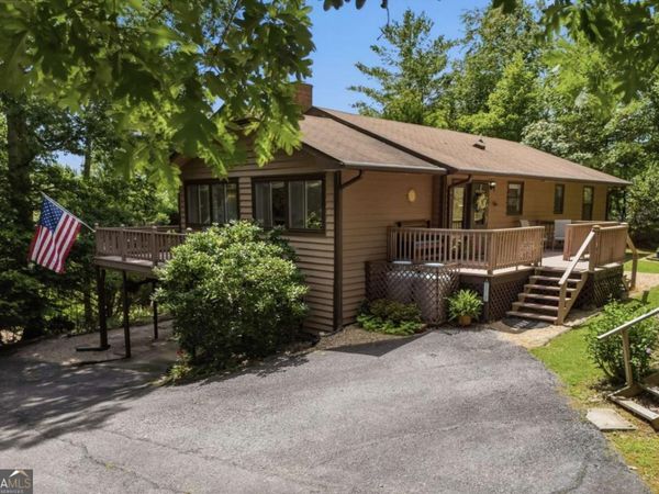 93 Jamie Lane, Blairsville, GA 30512