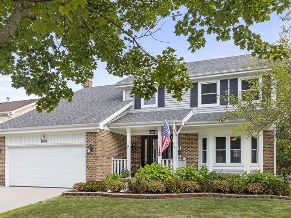 1608 Lois Ann Lane, Naperville, IL 60563