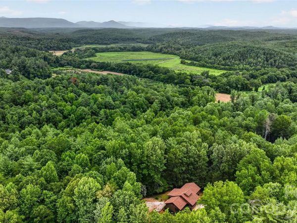1044 Belvidere Lane , Morganton, NC 28655