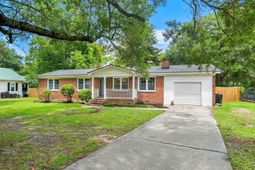 1004 Whittemore St. photo 4