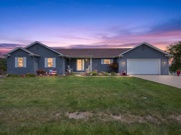 7070 Donegal Drive, Onsted, MI 49265