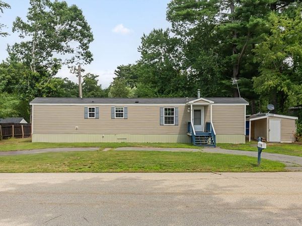 11 Humes, Webster, MA 01570