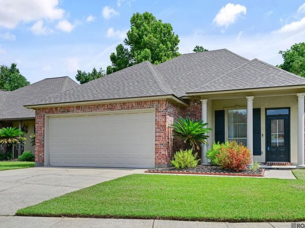 15513 Rivermist Ave, Baton Rouge, LA 70817