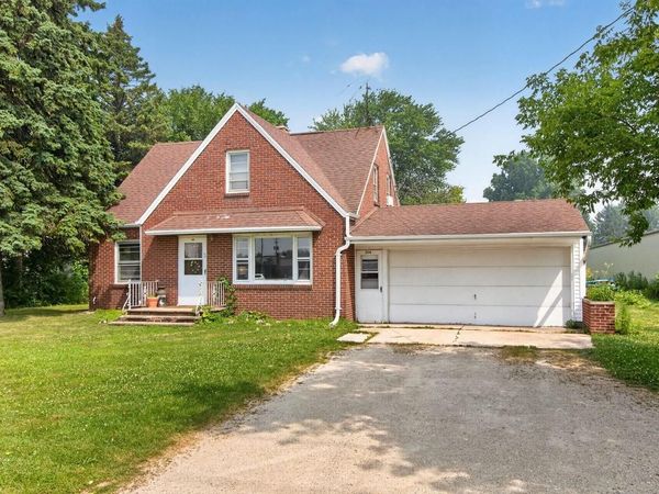 304 W NORTHLAND AVENUE, Appleton, WI 54911