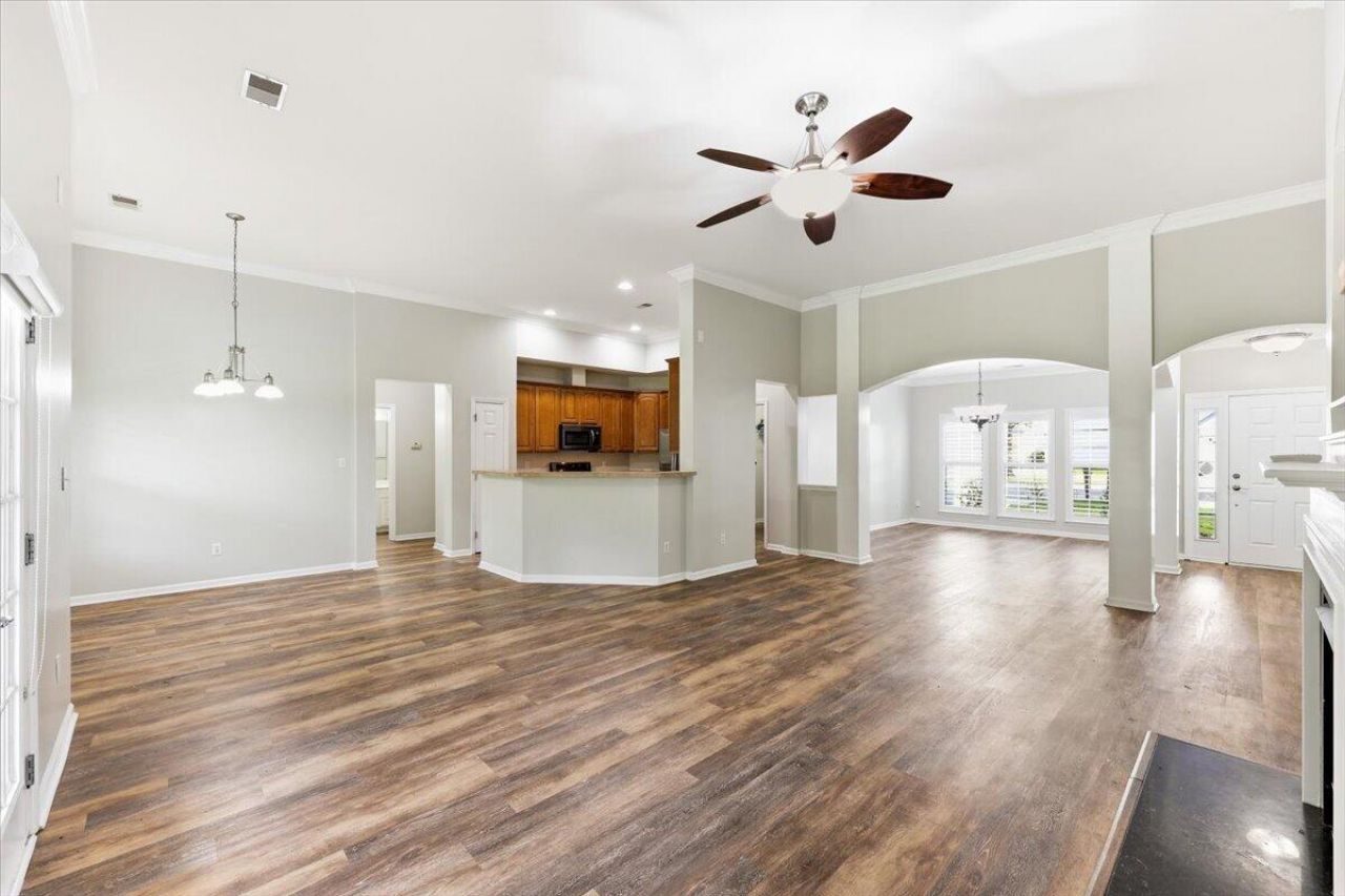 9629 Pebble Creek Boulevard Photo 15