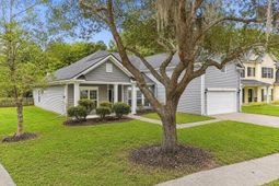 9629 Pebble Creek Boulevard photo 4