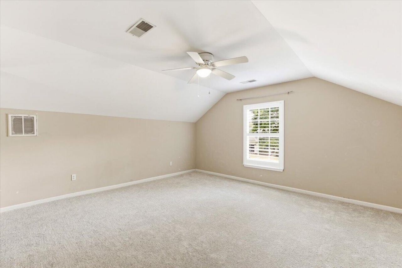 9629 Pebble Creek Boulevard Photo 34
