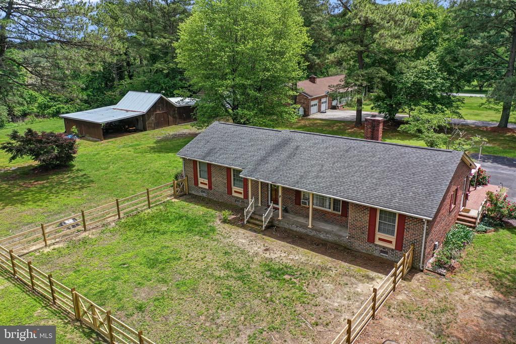 31 Bunker Road, Farnham, VA 22460 Main Photo
