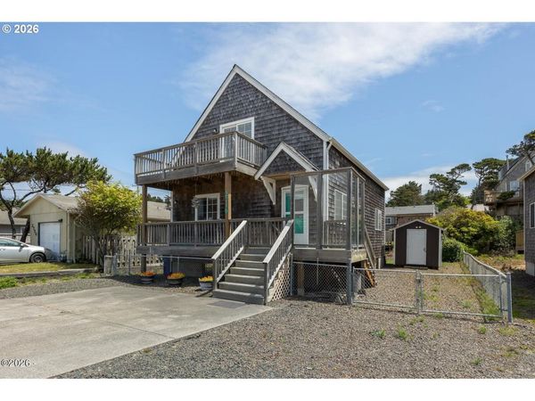 2716 NW JETTY AVE, Lincoln City, OR 97367
