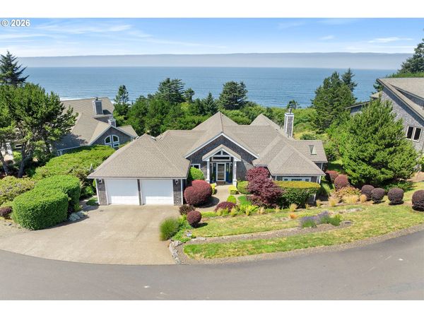 29980 NANTUCKET DR, Pacific City, OR 97135