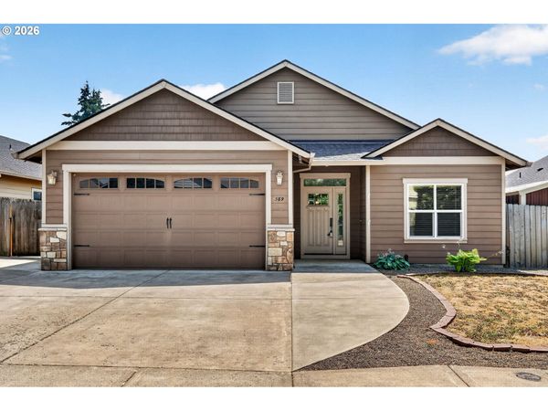 389 SE REGAN HILL LOOP, Estacada, OR 97023