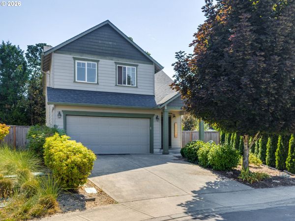 697 SE MILLRIGHT CT, McMinnville, OR 97128