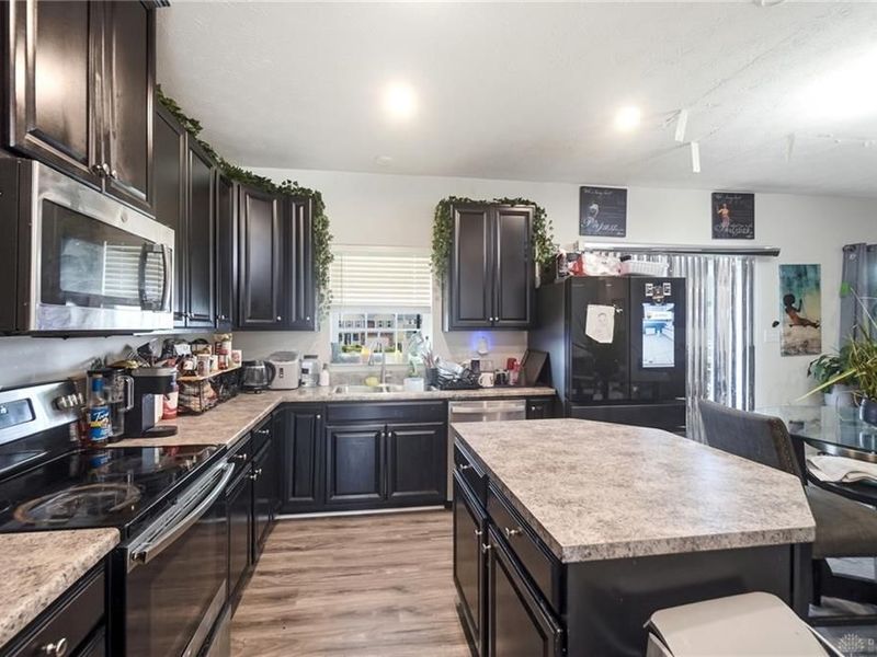 4385 Saratoga Place, Huber Heights, OH 45424 Photo 7