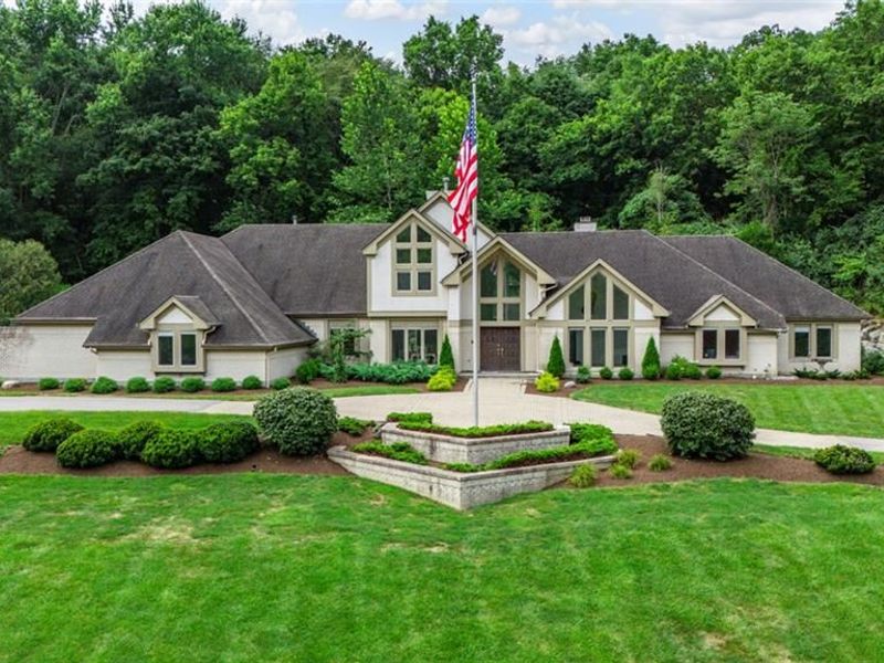 2614 E Centerville Station Road, Washington Township, OH 45459 Photo 1