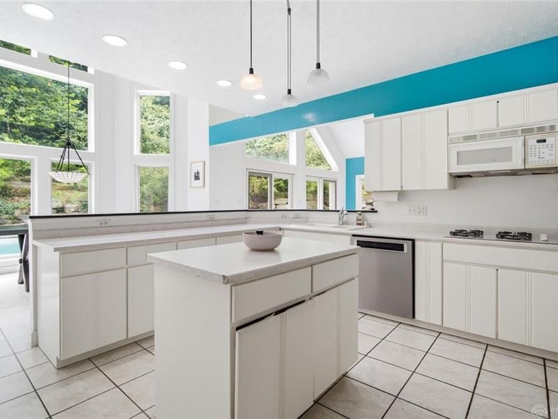 2614 E Centerville Station Road, Washington Township, OH 45459 Photo 13