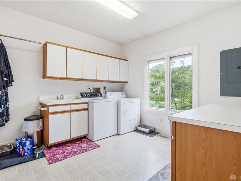 2614 E Centerville Station Road, Washington Township, OH 45459 Photo 43