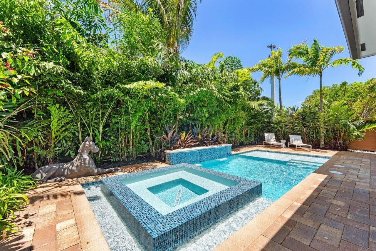 480 42nd Street, West Palm Beach, FL 33407 Photo
