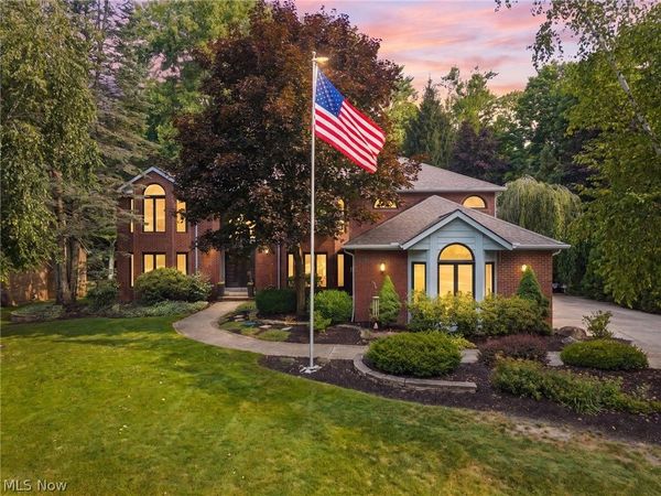 4510 Glen Eagle Drive , Brecksville, OH 44141