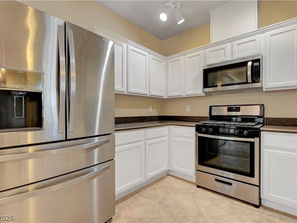 4685 Apulia Drive , Unit 202, North Las Vegas, NV 89084