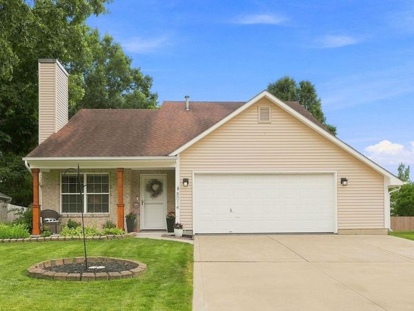 8014 Brixham Place, Fort Wayne, IN 46835