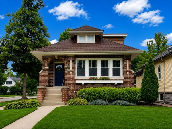 101 16th Street , Wilmette, IL 60091