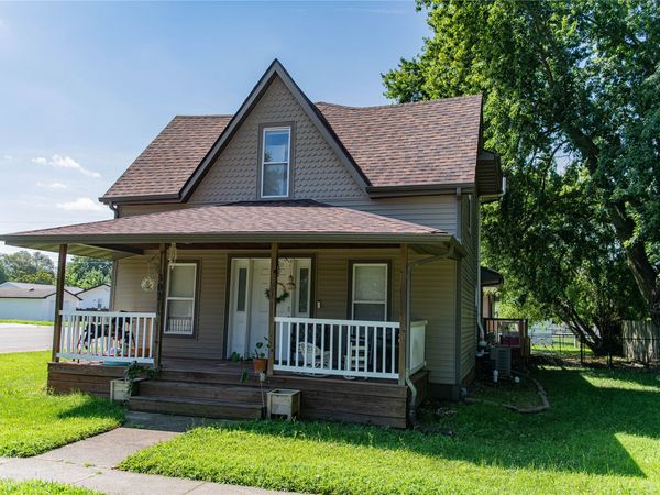 302 W Marion Street, Monroe, IA 50170