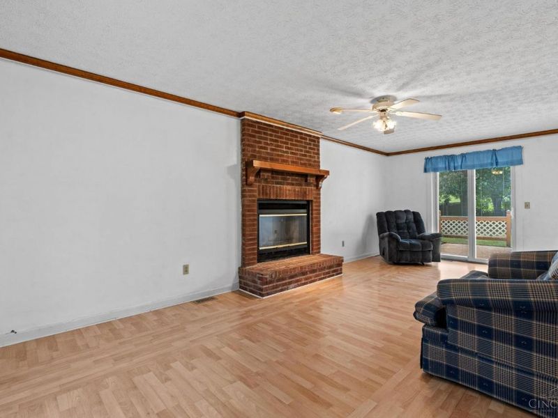 1359 Middletown Eaton Road, Madison Twp, OH 45042 Photo 4