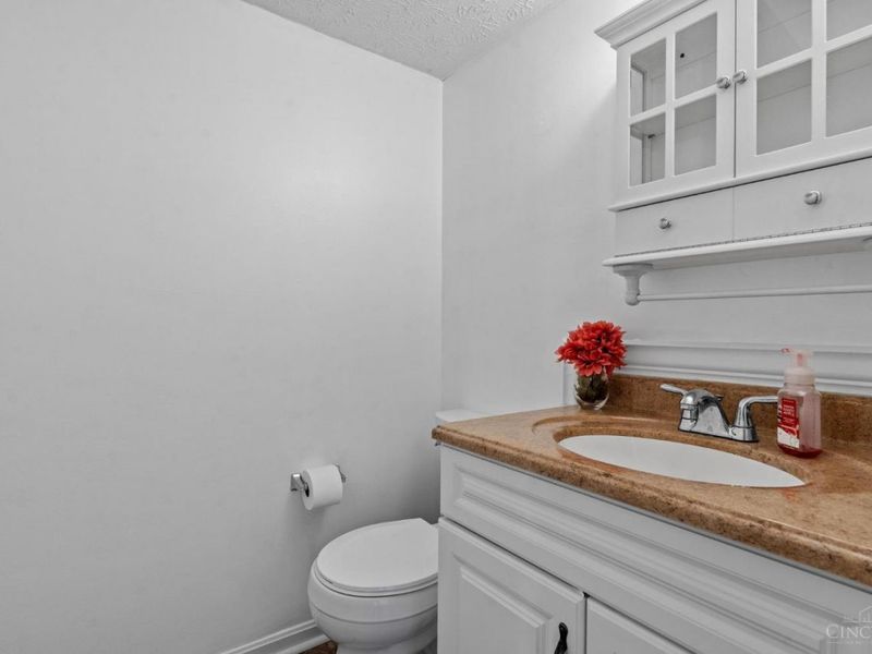 1359 Middletown Eaton Road, Madison Twp, OH 45042 Photo 8