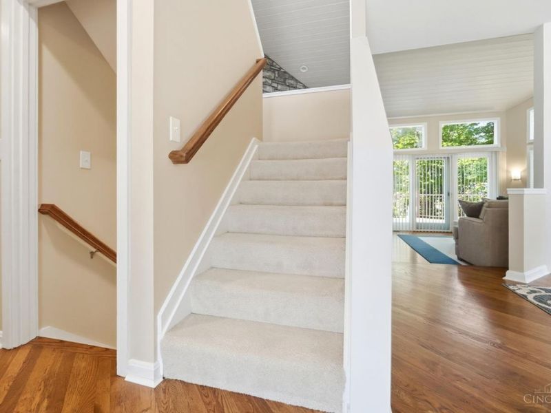 15 Falling Brook Lane, Blue Ash, OH 45241 Photo 23