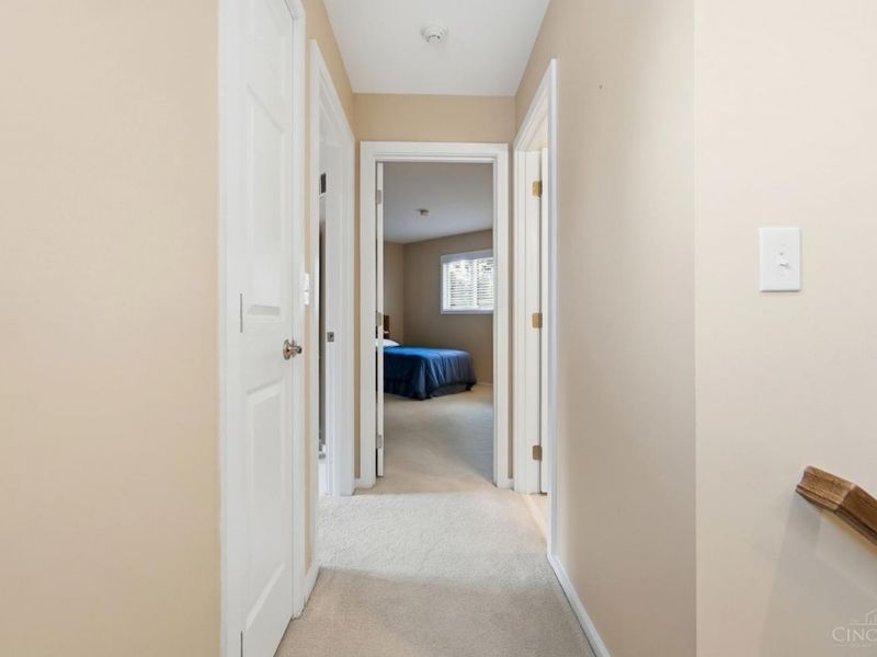 15 Falling Brook Lane, Blue Ash, OH 45241 Photo 26