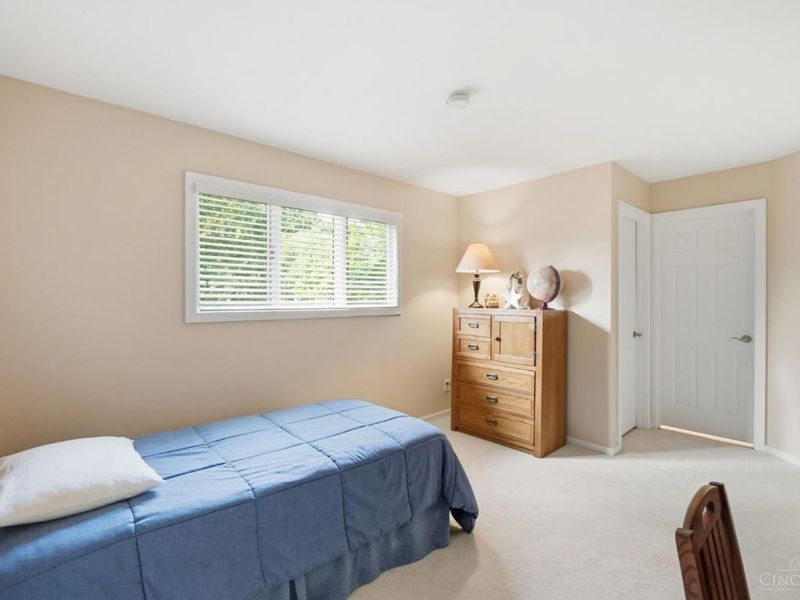 15 Falling Brook Lane, Blue Ash, OH 45241 Photo 28