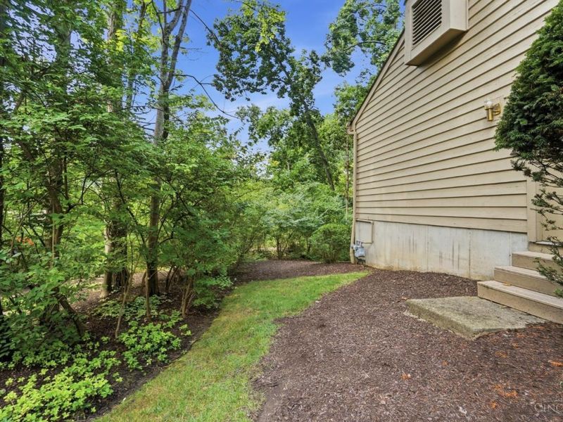 15 Falling Brook Lane, Blue Ash, OH 45241 Photo 50