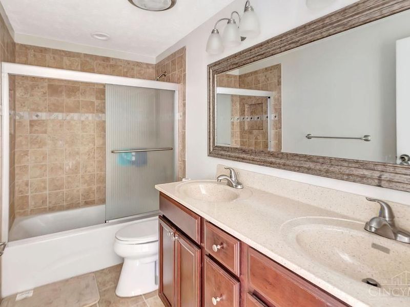 8476 Windcrest Drive, West Chester, OH 45069 Photo 24